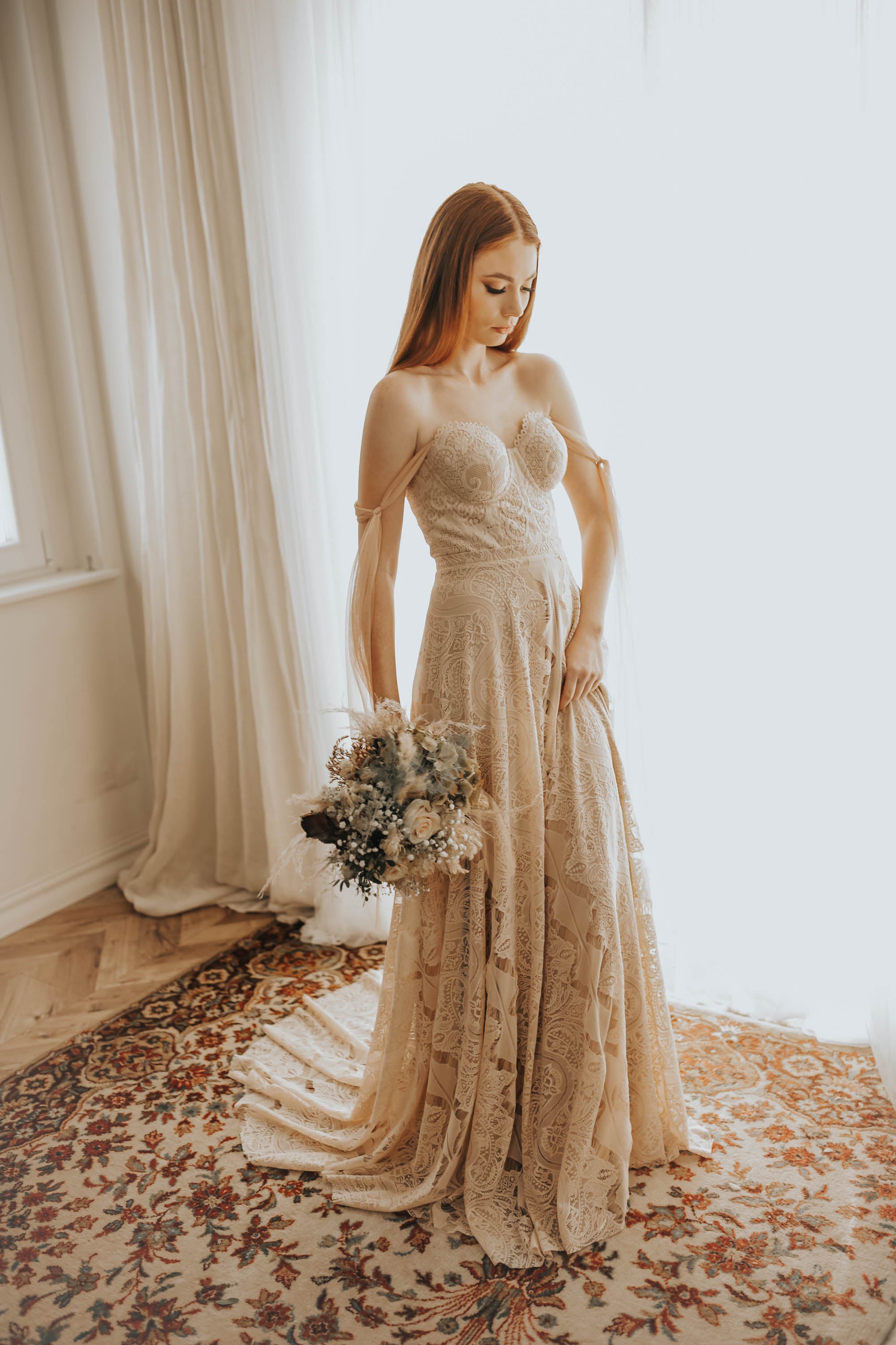 Corset wedding dress / off white or cappuccino lace boho dresses Corset wedding dress / off white or cappuccino lace boho dresses